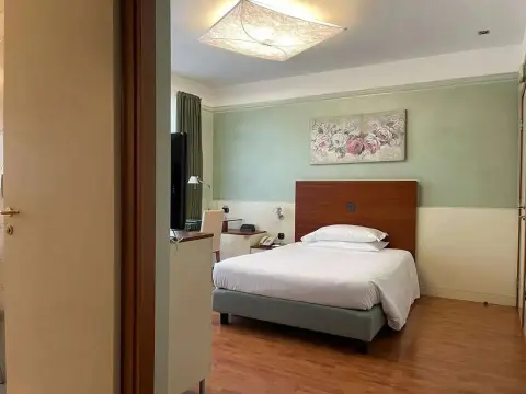 Best Western Hotel Leonardo da Vinci Erba - Photo 2