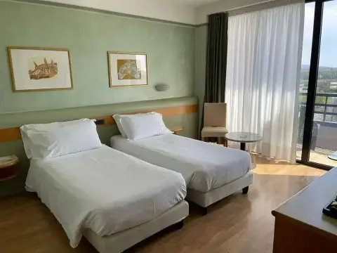 Best Western Hotel Leonardo da Vinci Erba - Photo 4