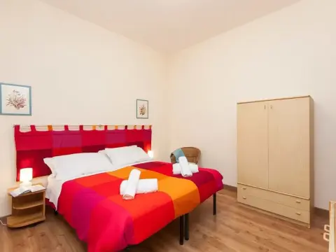 Betty Holiday Valadier - Foto 4