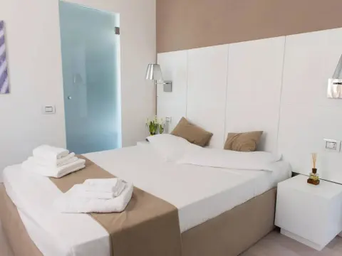 Birkin Villanova - Photo 2