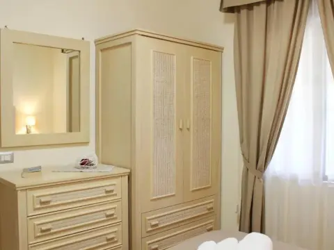 Blu Tropical Resort - Photo 4