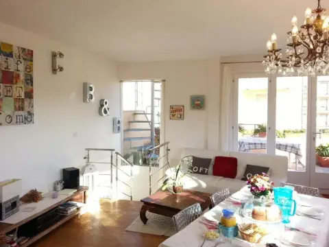 Blue Dolphin Bed and Breakfast - Photo 3