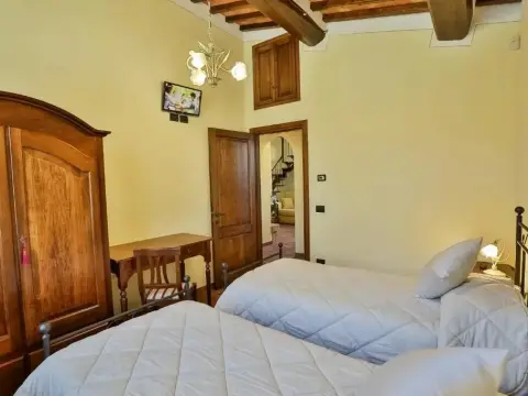 Borgo Poggiardelli - Photo 4