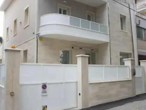 Boutique Hotel Enia - Photo 1