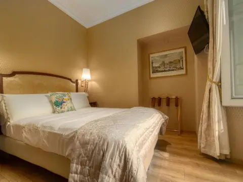Bq House Trevi Luxury Rooms - Photo 2