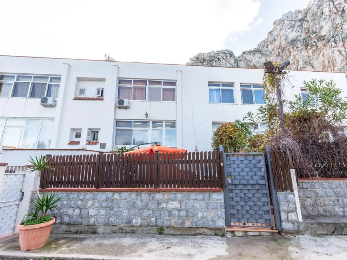 Capo Gallo House by the beach
