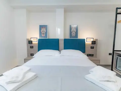 Carizza Rooms - Photo 2