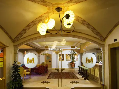 Carlo Magno Hotel Spa Resort - Photo 2