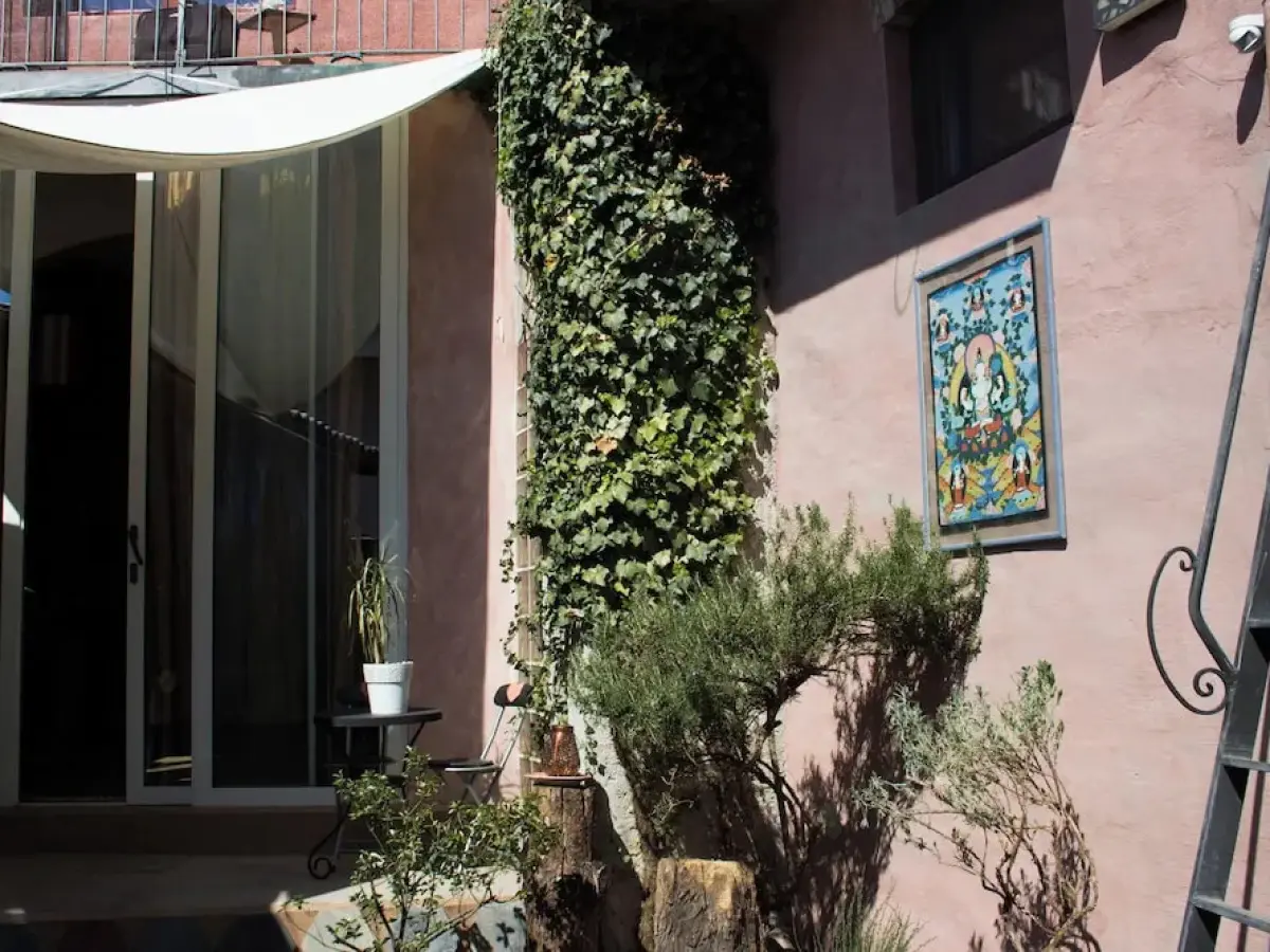 CasaRosada Wellness Guest House