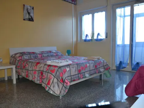 Catania Aeroporto - Photo 4