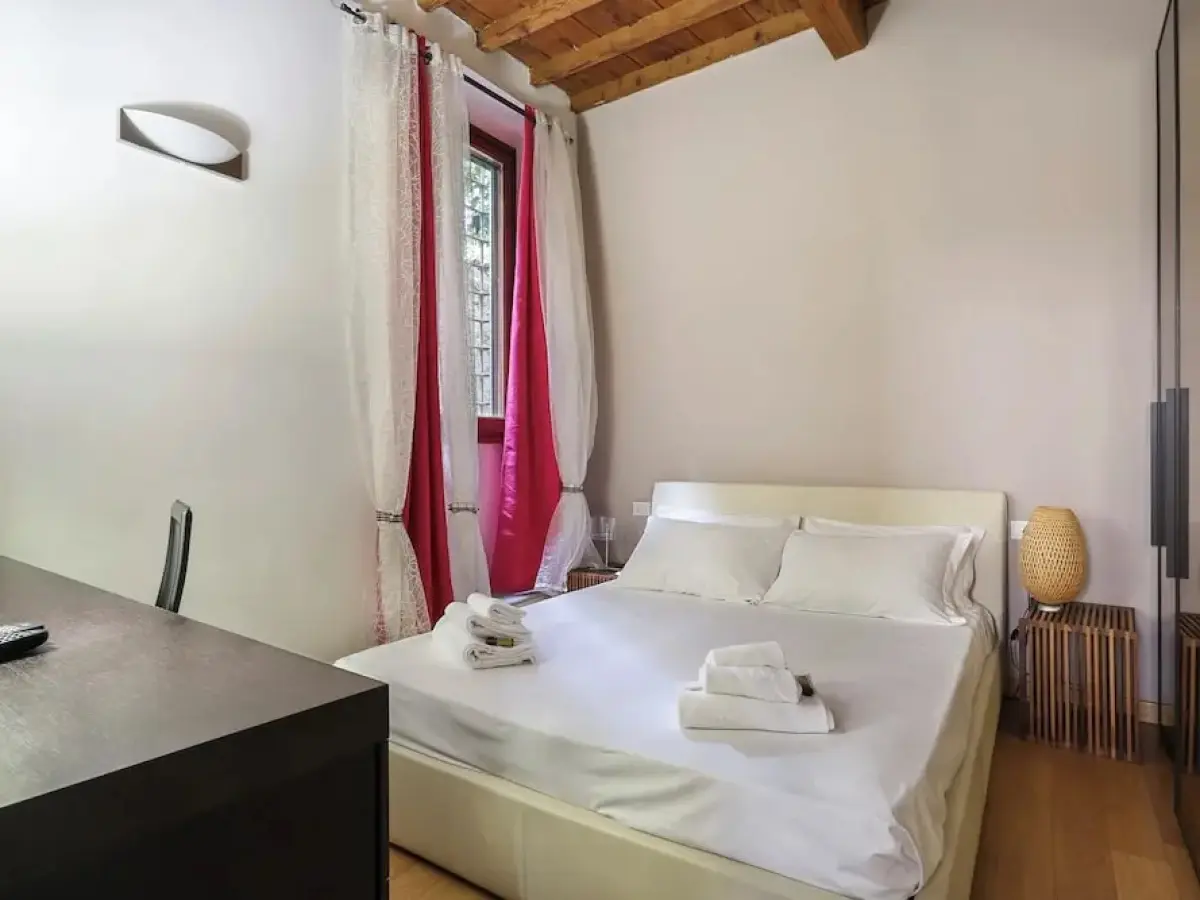 Cellini Flat Florence