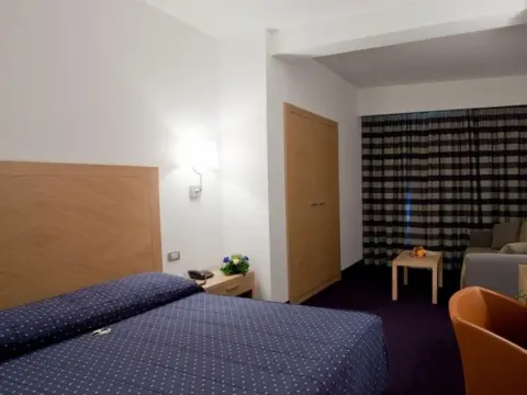 Centrum Palace - Photo 3