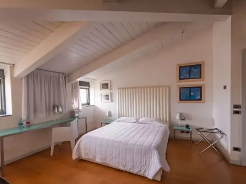 Century Hotel - Photo 2