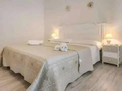 Charming Hideaway - Photo 4