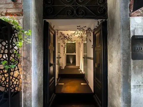 Charming House DD724 - Photo 1