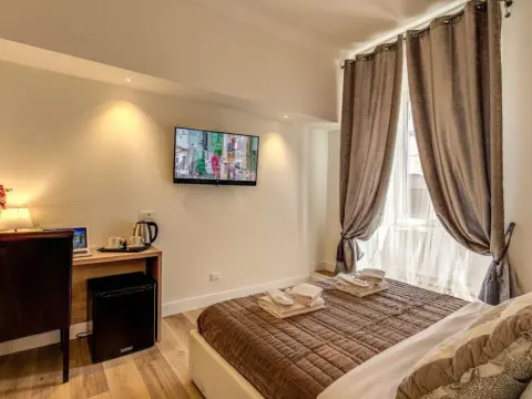 Chester Suites - Photo 4