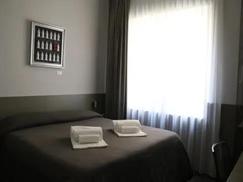 Cloister Inn - Photo 2