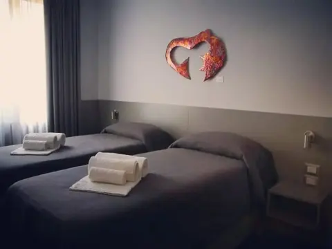 Cloister Inn - Photo 4