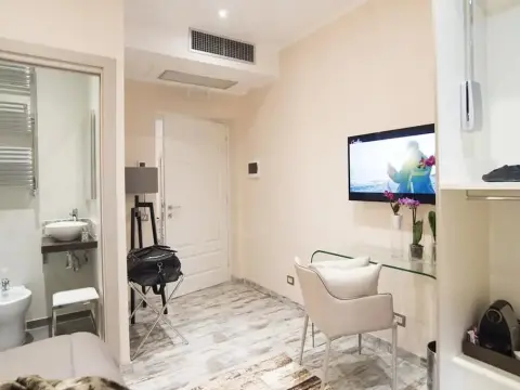 Colonna 18 Guest House - Photo 2