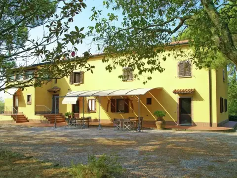 Cosy Apartment on Spacious Agriturismo, Near Beach and Culture - Photo 1