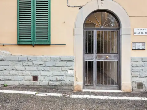 Coverciano Modern Apartment with Patio! - Photo 1