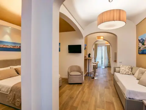Cuore di Sorrento Suites - Photo 3