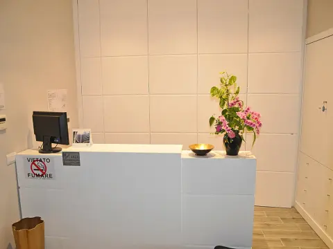 Dea Roma Inn - Photo 2