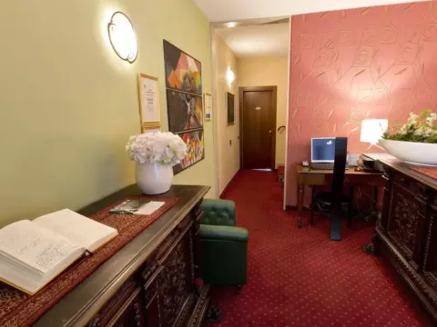 Diamantino Town House - Photo 2