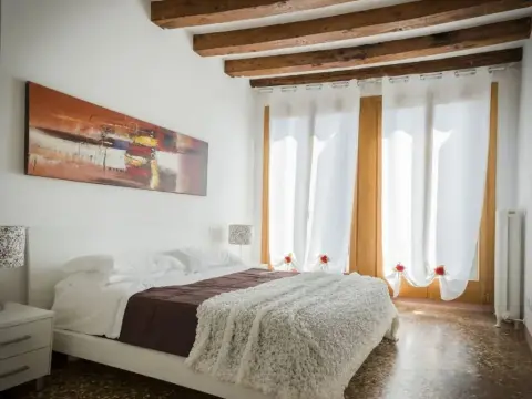 Dorsoduro Charme Apartments - Photo 3