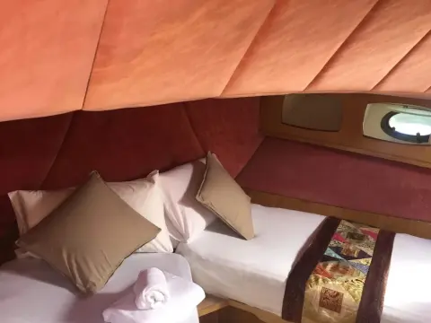 Dream House Boat - Photo 1