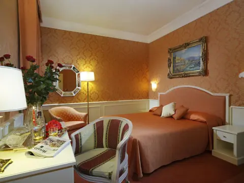Duodo Palace Hotel - Photo 4
