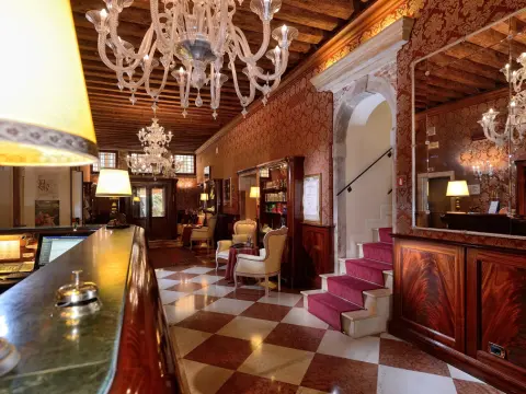 Duodo Palace Hotel - Photo 2