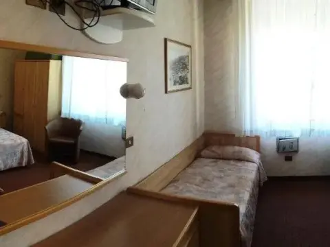 Hotel Eden - Photo 2