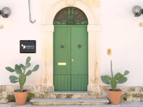 Embrace Sicily Guest House - Photo 1