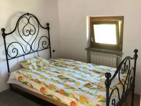 Entire House With Panoramic Views and use of Pool - Photo 4