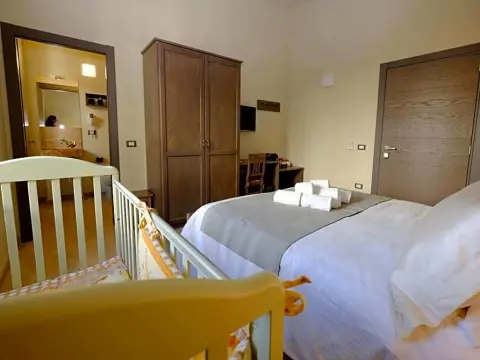 Eos Room And Breakfast - Photo 4