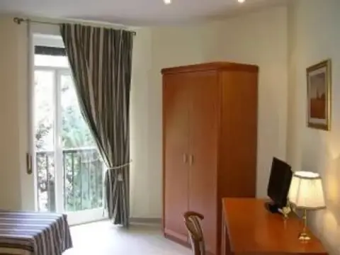 Eur Executive Inn - Photo 3