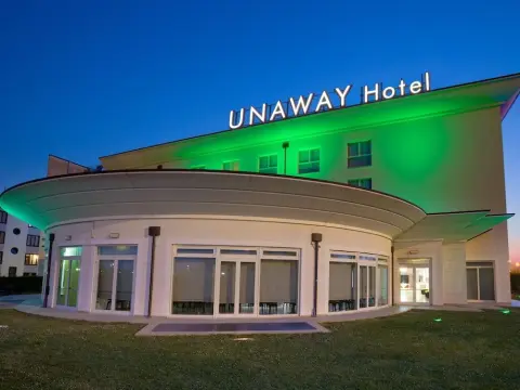 Express By Holiday Inn Cesena - Photo 1