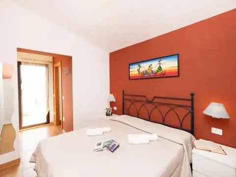 Farmhouse in Vieste Near Gargano Park - Photo 2