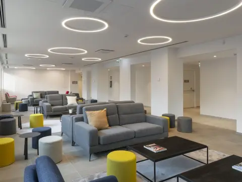 Florentia Living Stays - Photo 3