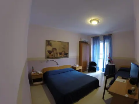 Flying Hotel - Photo 3