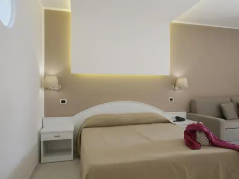 Garden Hotel Ripa - Photo 4