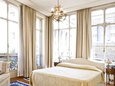 Glamour Apartments - Photo 2