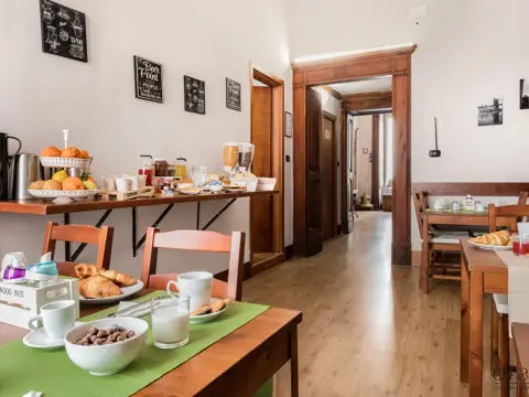 Opera Home Napoli Guest House - Photo 3