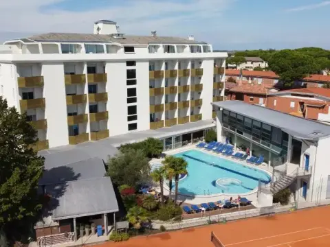 Grand Hotel Esplanada - Photo 1