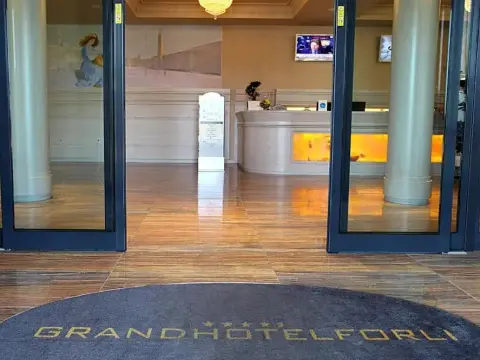 Grand Hotel Forlì - Photo 2