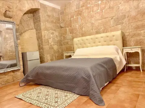 Harbour House - Photo 3