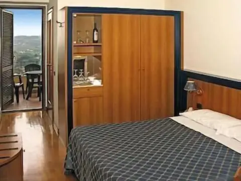 Harris Hotel Chieti - Photo 4