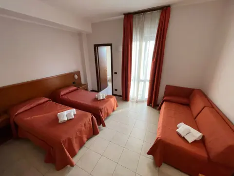 Hotel Aba - Foto 2
