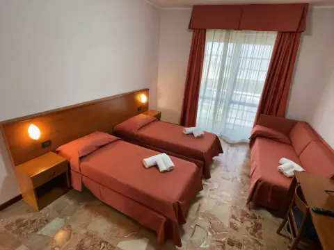 Hotel Aba - Foto 4